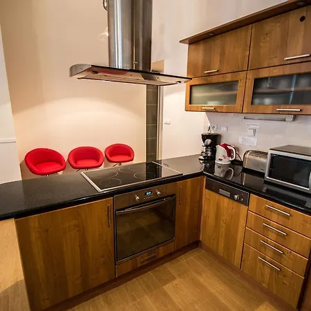 Daire Riverside Ruterra *