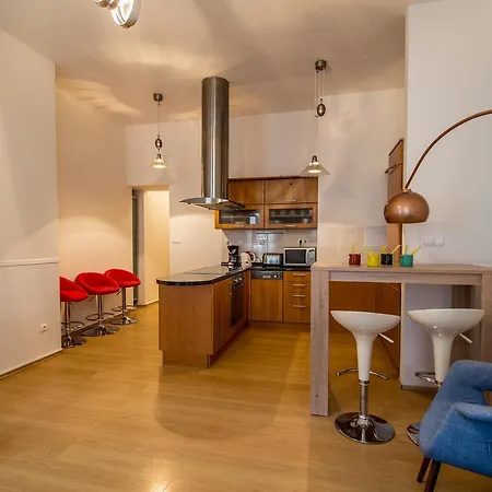 Riverside Ruterra Apartment Prague