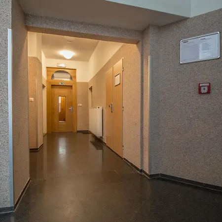 Riverside Ruterra Apartment Prague